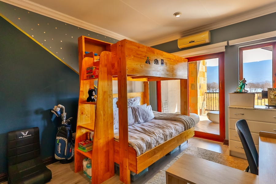 3 Bedroom Property for Sale in The Coves North West